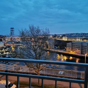Appartement Belle Vue De Brest/t2 Lumineux /centre-ville, Brest
